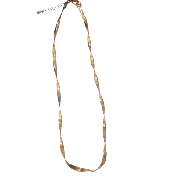 Jewelry - Elegant Gold-Tone Twisted Necklace